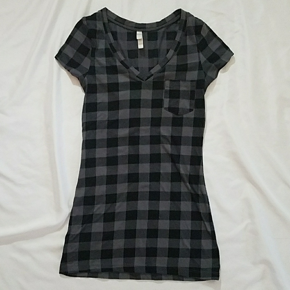 Black and Gray Checkered V-Neck